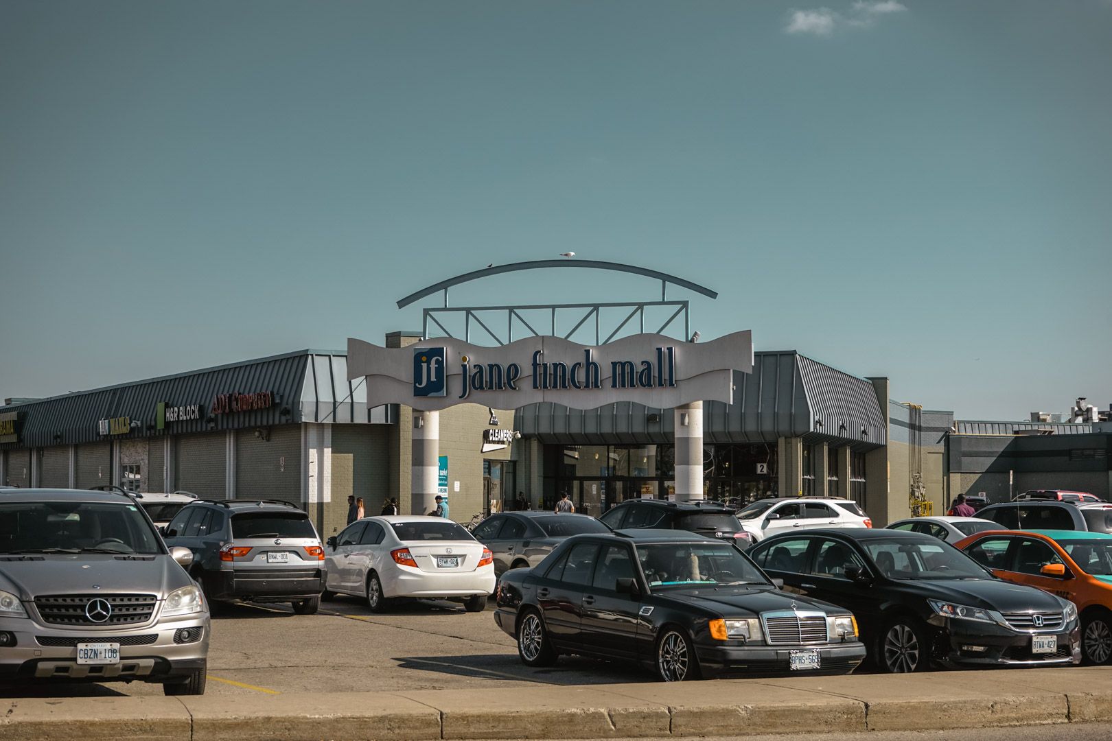 travel agency jane and finch mall